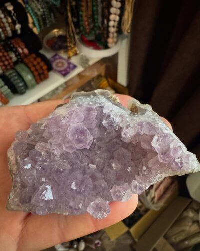 Аметист – камінь гармонії та духовного очищення