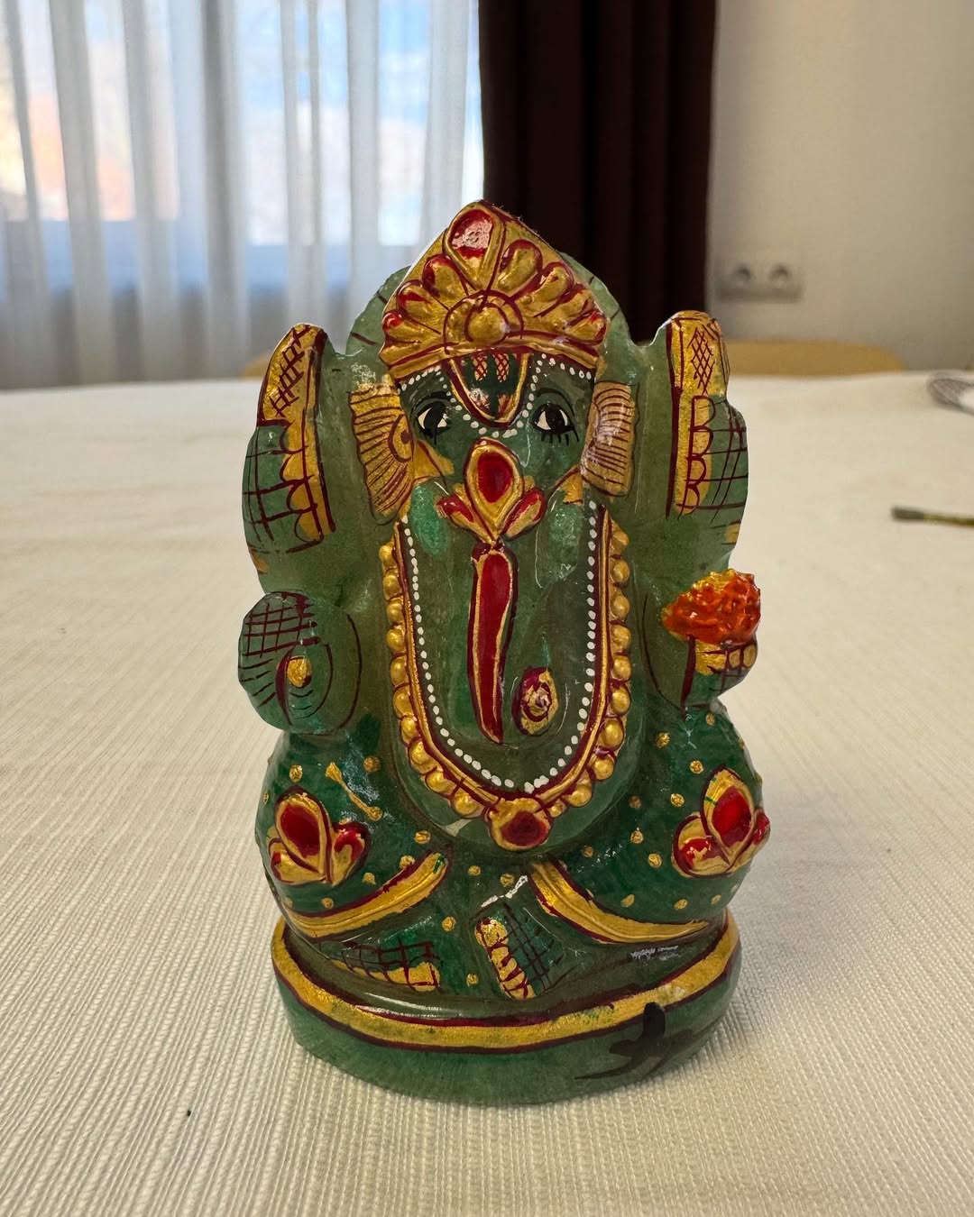 Бог Ганеша з нефриту – символ мудрості, удачі та захисту Бог Ганеша з нефриту – символ мудрості, удачі та захисту