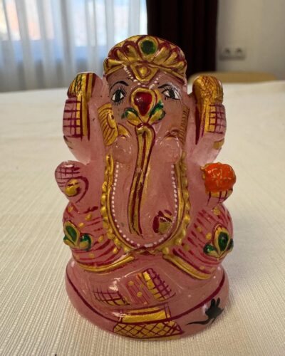 Бог Ганеша з рожевого кварцу – символ удачі та благополуччя