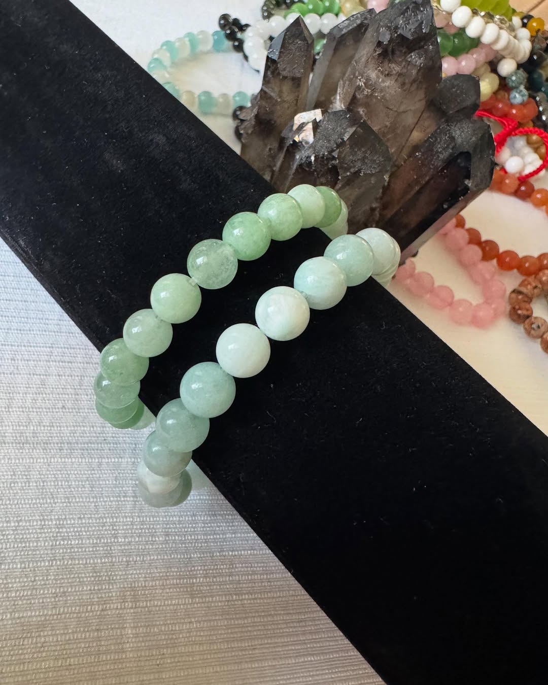 Браслети з натуральних каменів Браслети з натуральних каменів