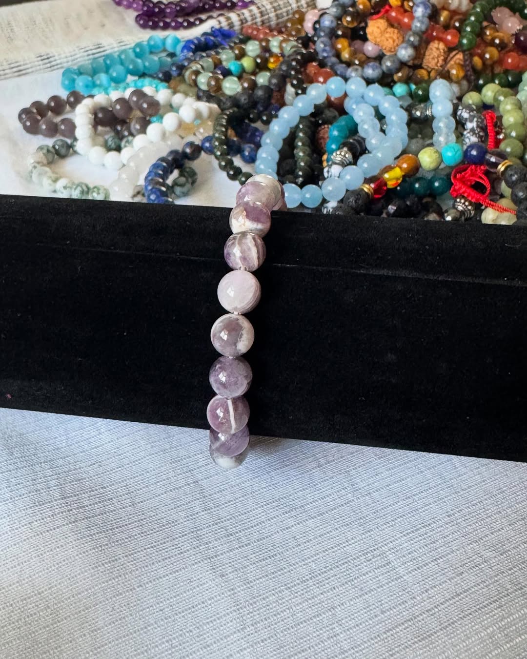 Браслети з натуральних каменів Браслети з натуральних каменів