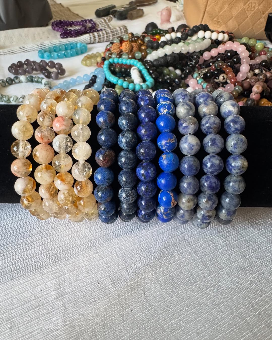 Браслети з натуральних каменів Браслети з натуральних каменів