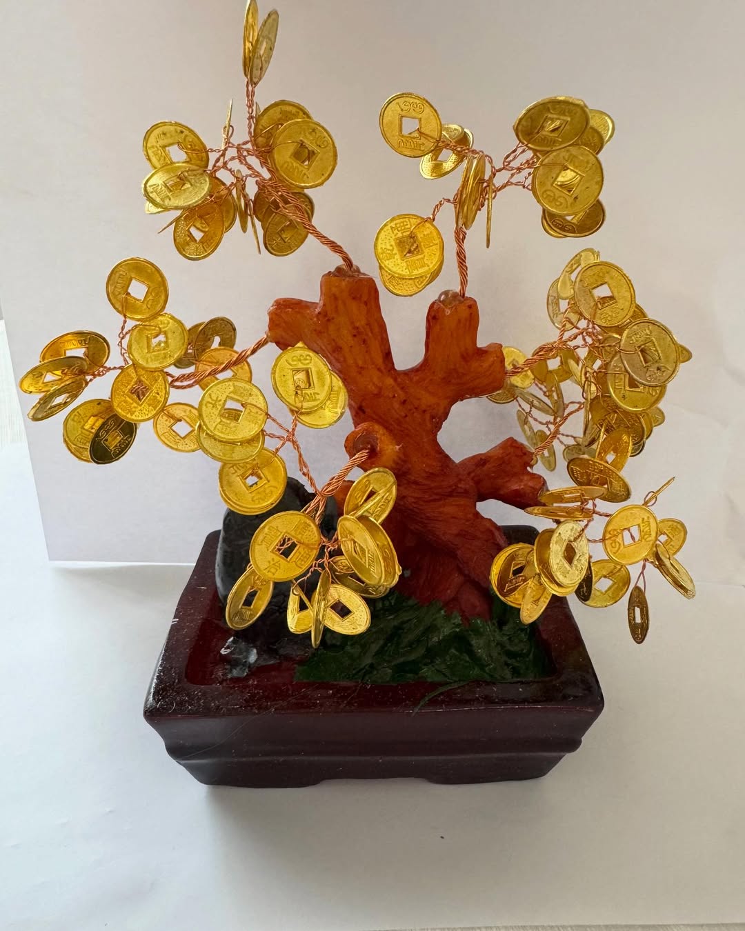 Деревця з натуральних самоцвітів Деревця з натуральних самоцвітів