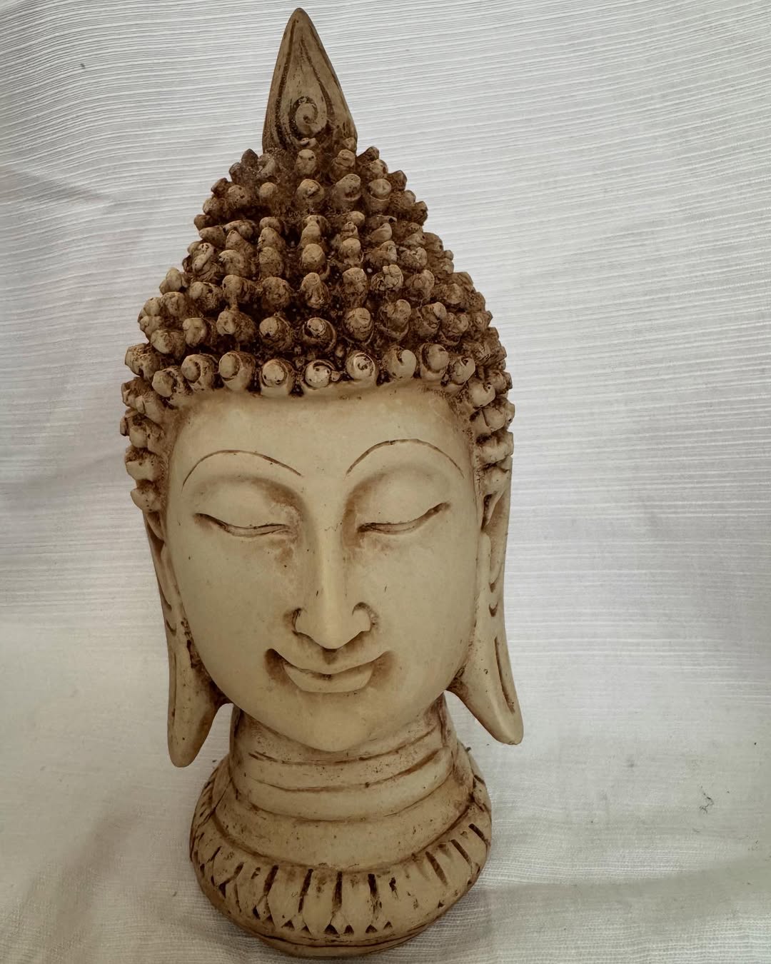 Голова Будди – статуетки для спокою та гармонії Голова Будди – статуетки для спокою та гармонії
