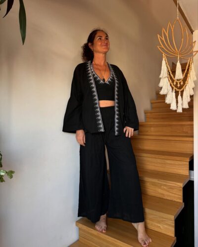 Костюм-трійка з Індії з натурального бавовни Костюм-трійка з Індії з натурального бавовни