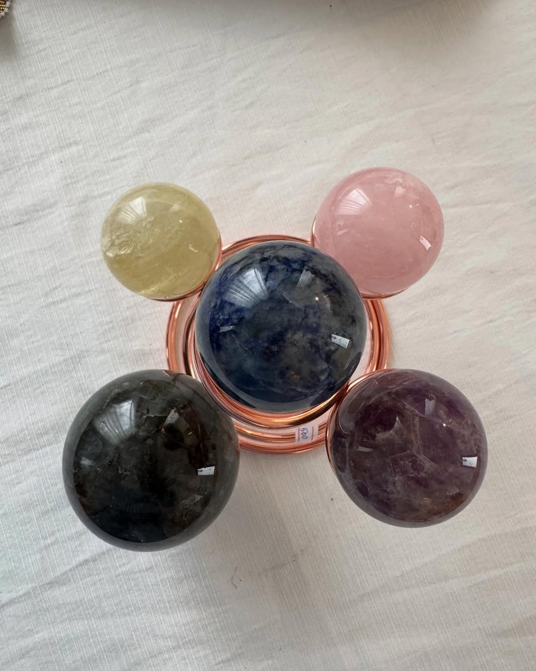 Натуральні кам’яні шари для вашого простору та енергії! Натуральні кам’яні шари для вашого простору та енергії!