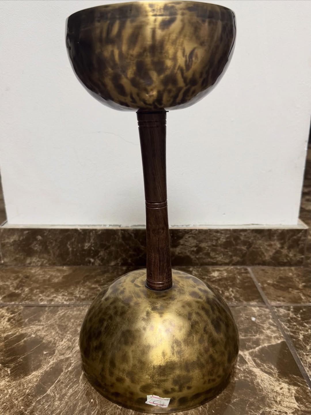 Подвійна тибетська чаша з ручкою Подвійна тибетська чаша з ручкою