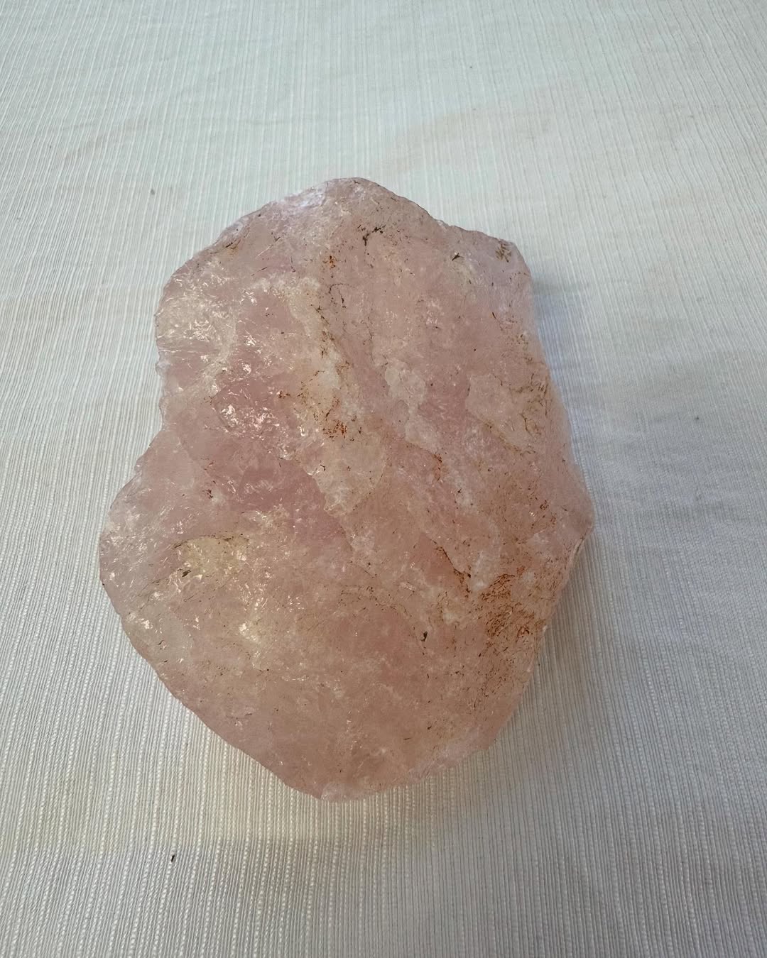 Рожевий кварц – камінь любові та гармонії Рожевий кварц – камінь любові та гармонії