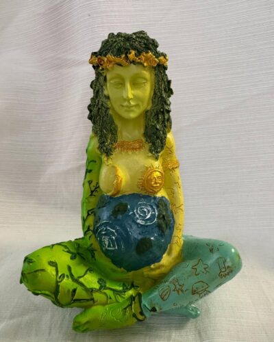 Статуетка Богині Гайї — енергія Матері-Землі та безумовної любові Статуетка Богині Гайї — енергія Матері-Землі та безумовної любові