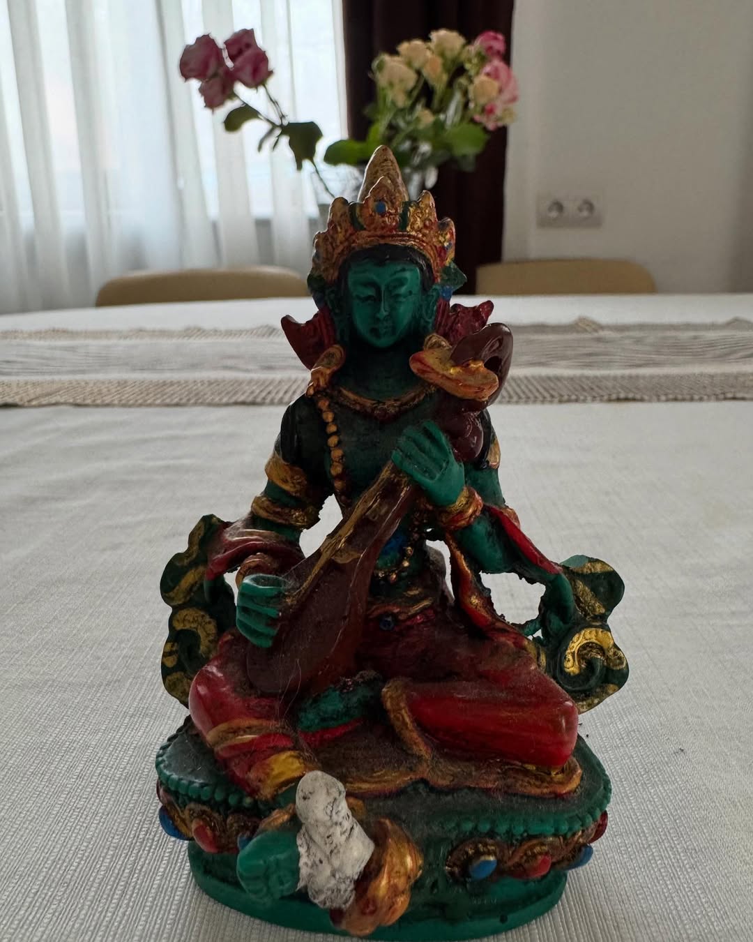 Статуетка Богині Сарасваті Статуетка Богині Сарасваті