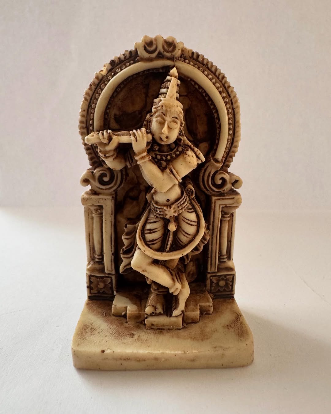 Статуетки індійських божеств Статуетки індійських божеств