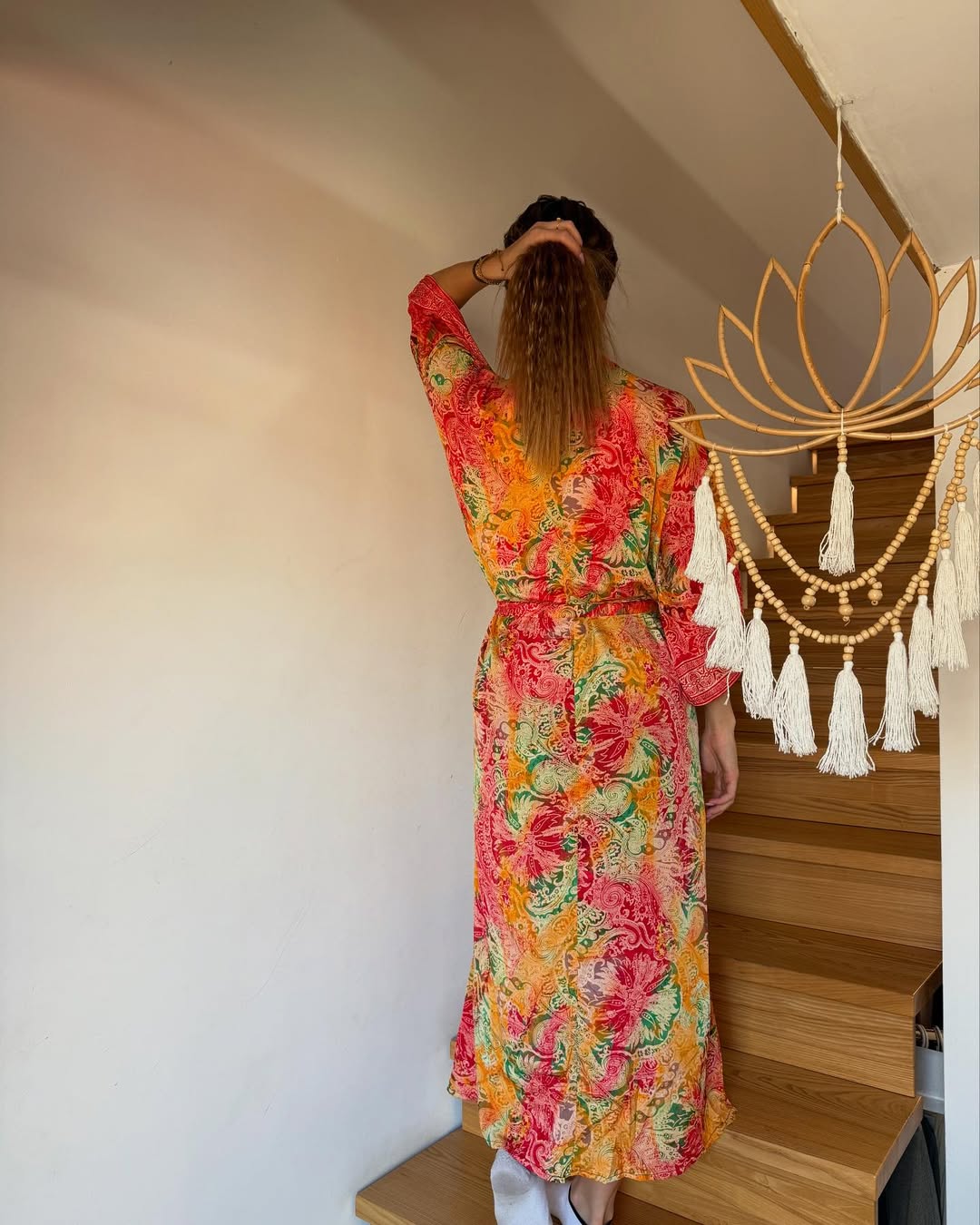 Стильні халати з Індії в стилі бохо — легкі, яскраві, вільні Стильні халати з Індії в стилі бохо — легкі, яскраві, вільні