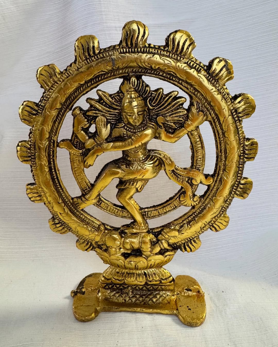 Танцюючий Шива з металу — легкість буття та потік енергії Танцюючий Шива з металу — легкість буття та потік енергії